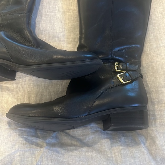 Ralph Lauren Boots 👢 - Picture 2 of 5